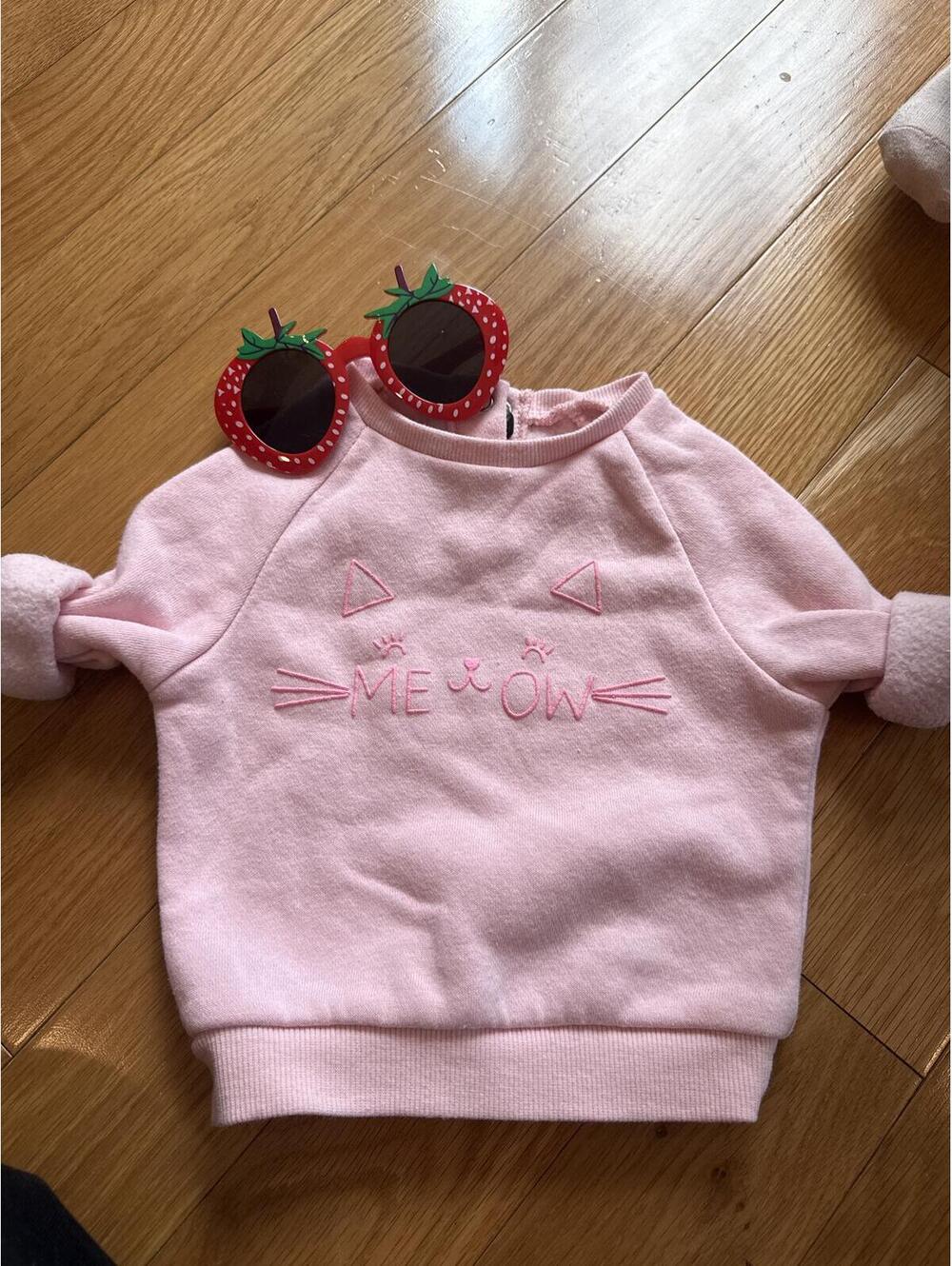 Pink Sweatshirt with Meow Cat Design and Strawberry Sunglasses
